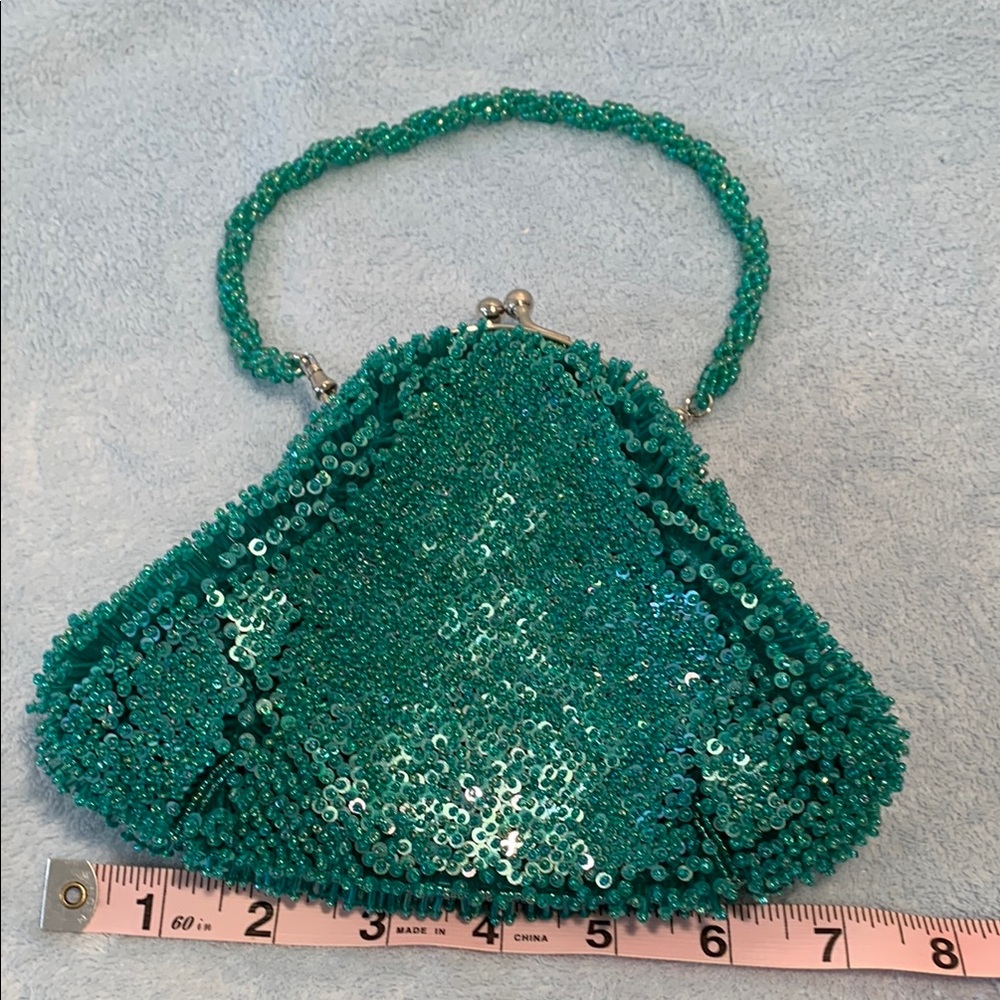 Elegant Green Beaded Clutch